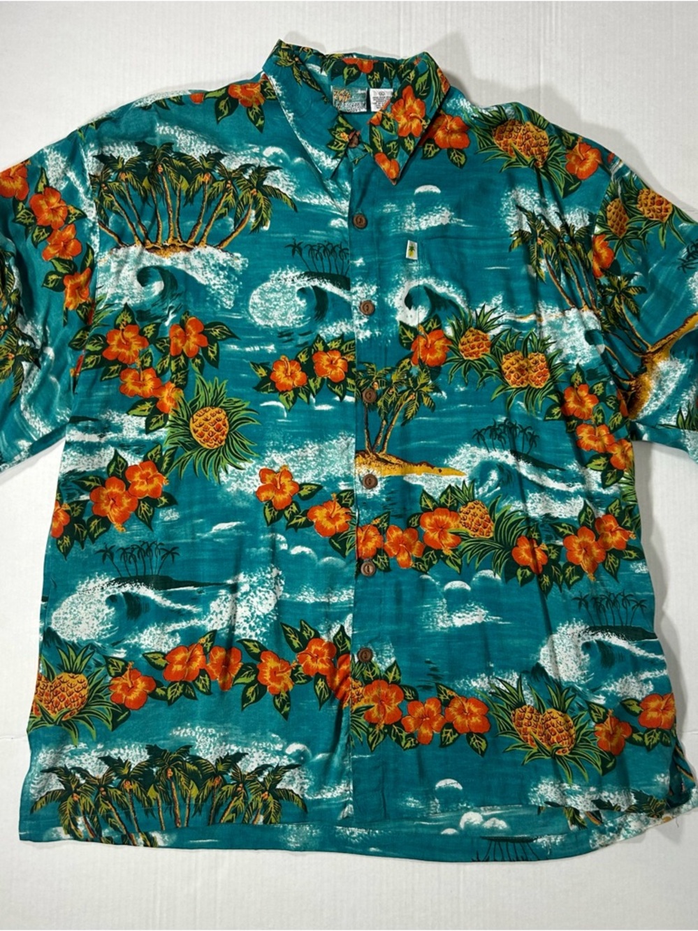 3/$30 SALE Vintage Men's Teal Tropical Short-Sleeve Button-Down Hawaiian Shirt